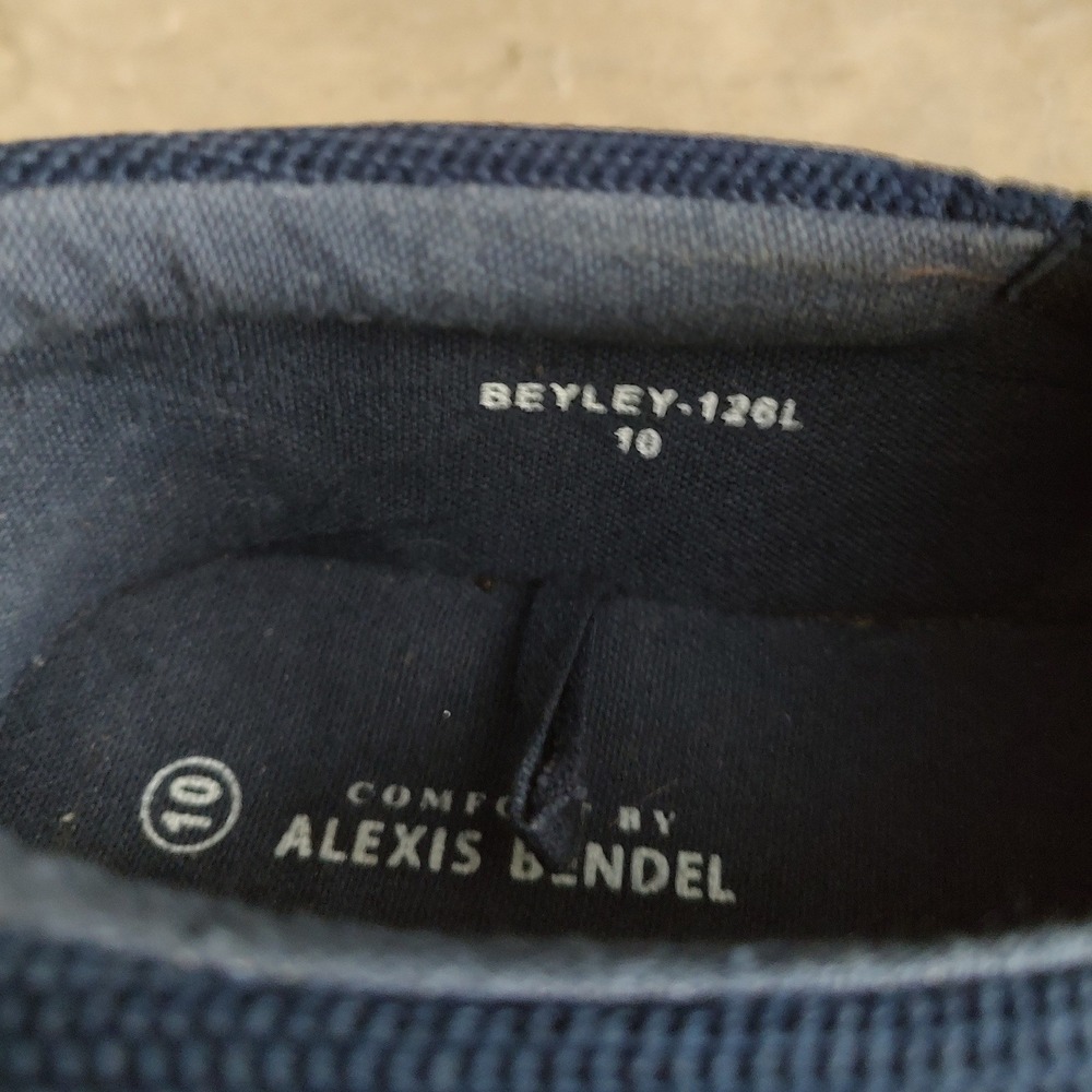 Alexis Bendel Beyley-126L Navy Blue Knit Slip On Platform Sneakers Womens‎ 10